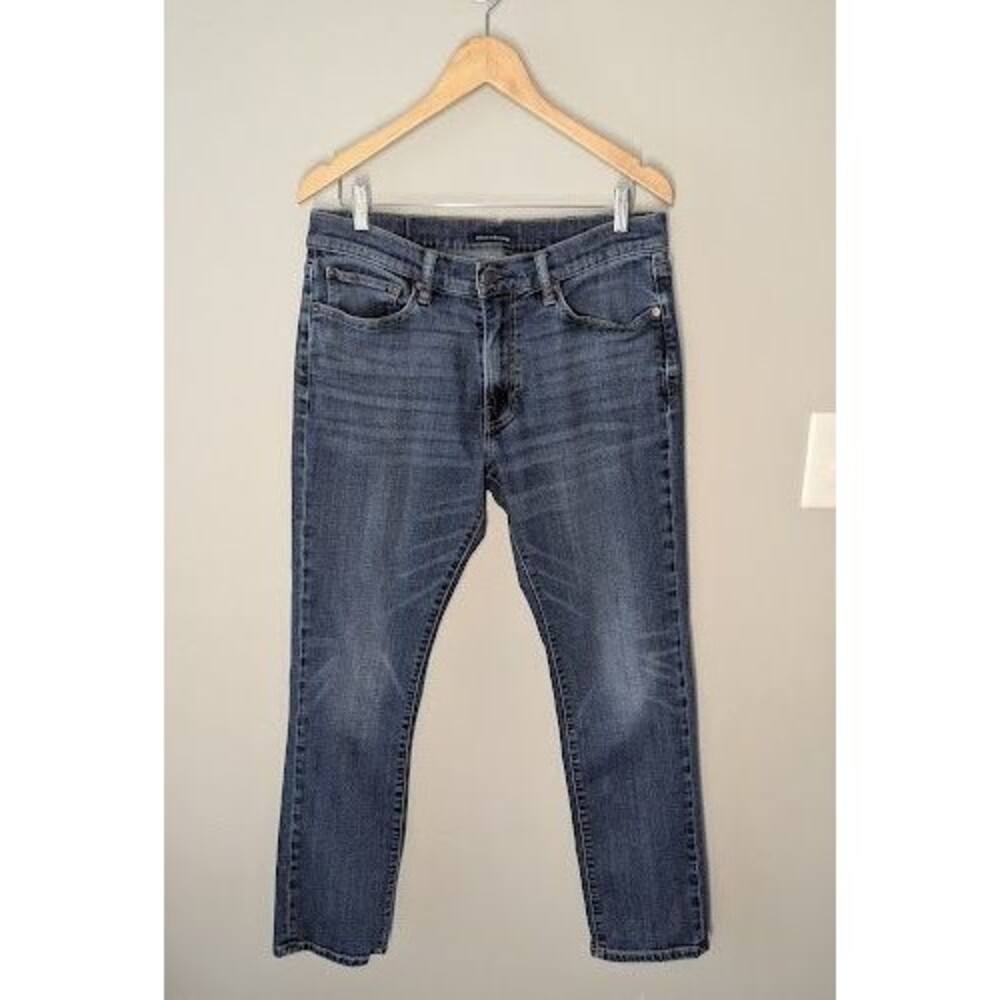 Lucky Brand 410 Jeans Mens 32x32 Blue Medium Wash Straight Leg Athletic Slim Fit